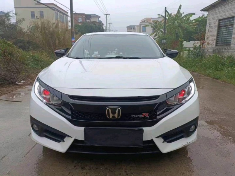 珠海16年本田思域1