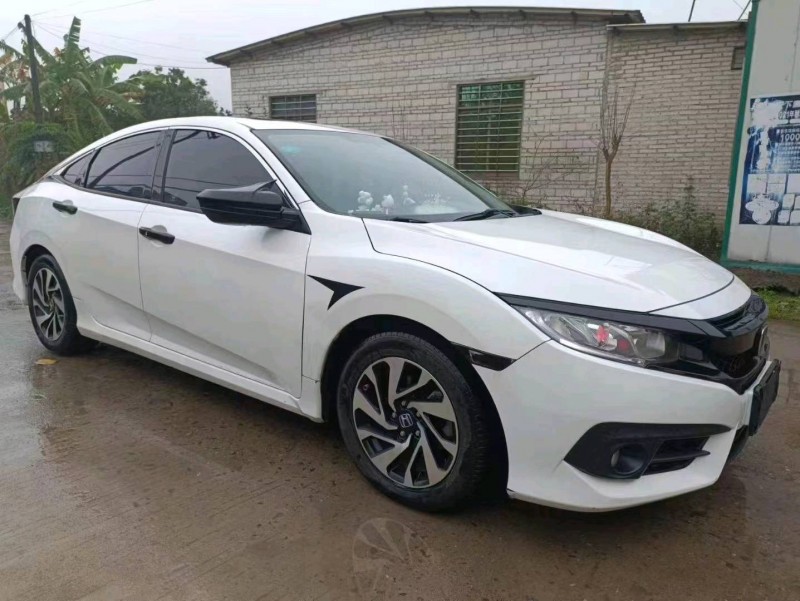 珠海16年本田思域2