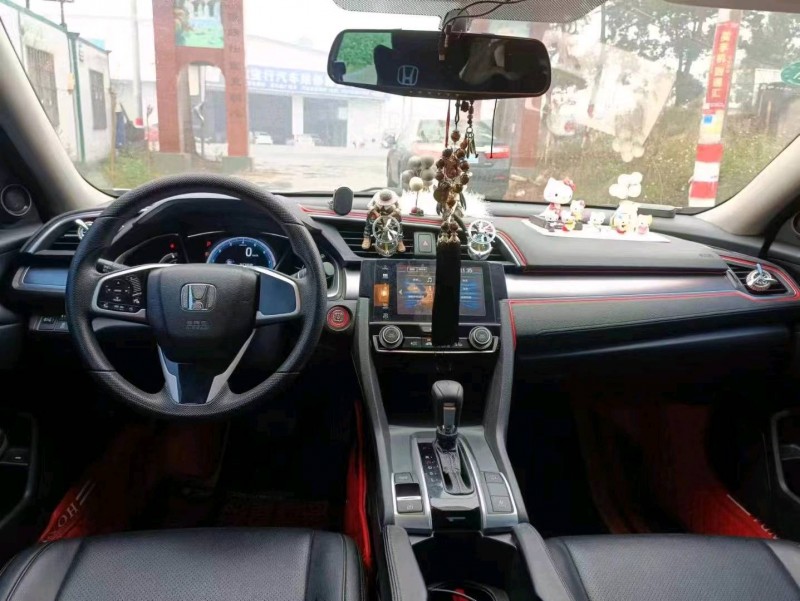 珠海16年本田思域3