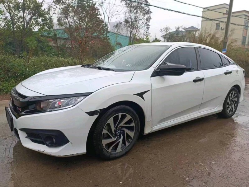 珠海16年本田思域5