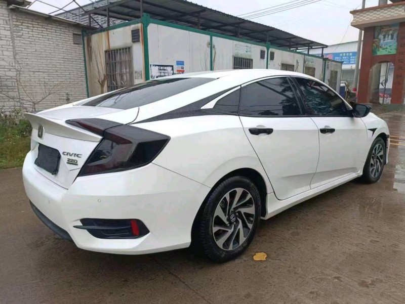 珠海16年本田思域8