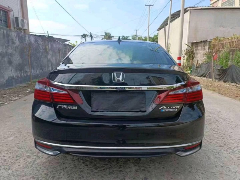 珠海18年本田雅阁4