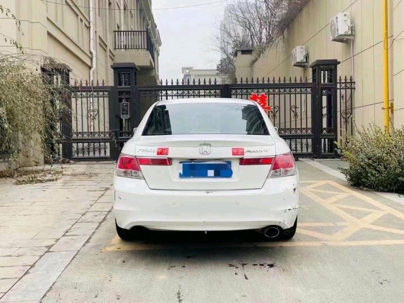 东营10年本田雅阁5