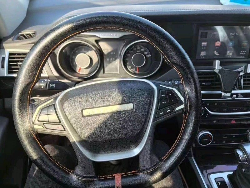 鄂州16年獵豹汽車CS105