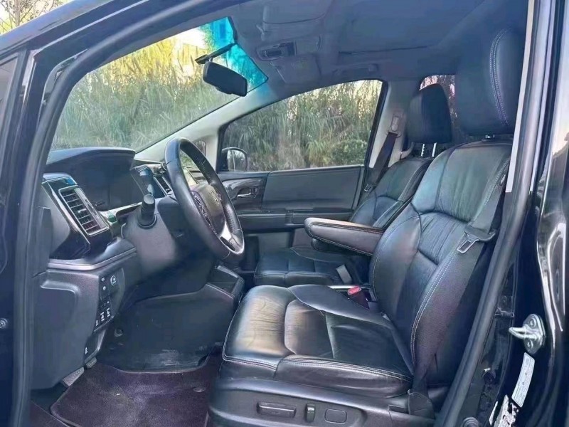 台州18年本田艾力绅7