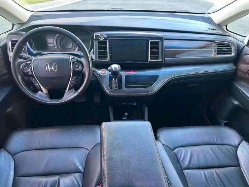 台州18年本田艾力绅9