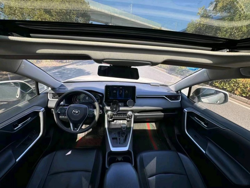 湖州19年豐田RAV4榮放5