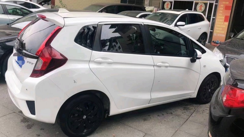 枣庄17年本田飞度2