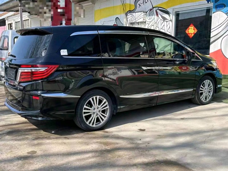 枣庄18年本田艾力绅6