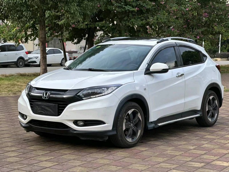 汕头18年本田缤智3