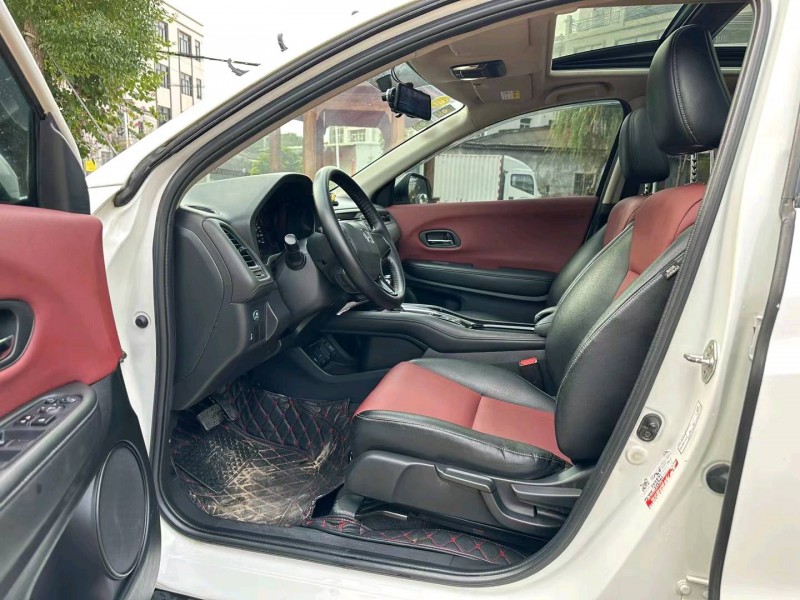 汕头18年本田缤智4