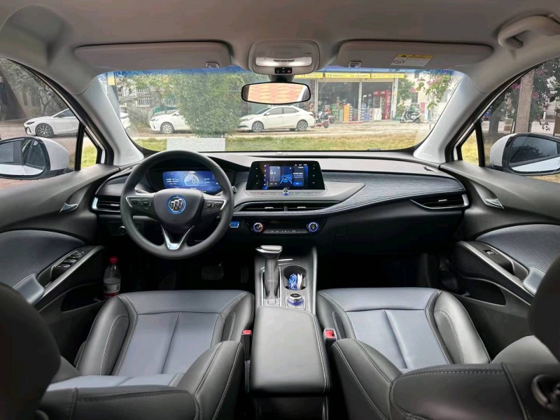 汕头23年别克微蓝5