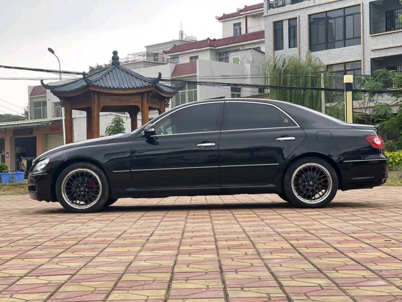 汕头09年丰田锐志7