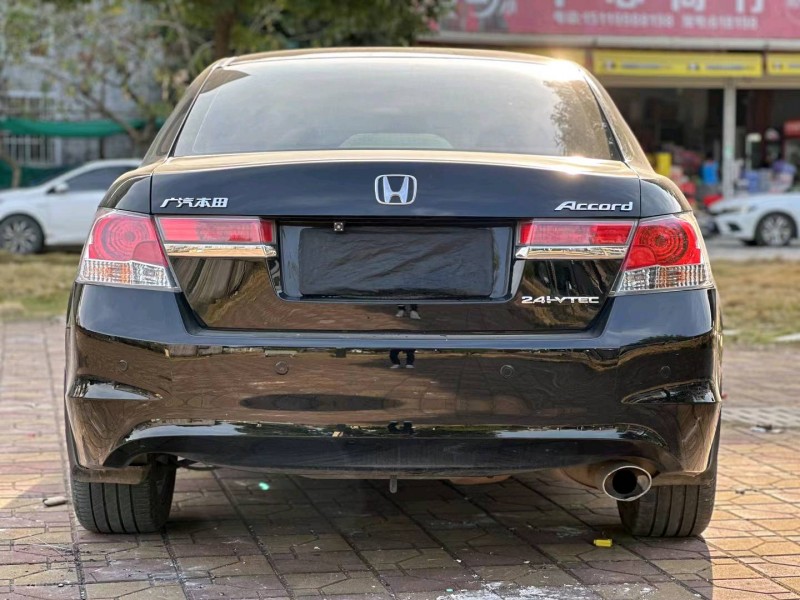 汕头11年本田雅阁9