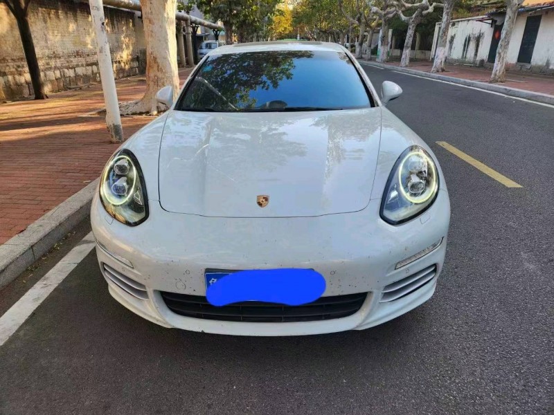 东营16年保时捷帕拉梅拉1