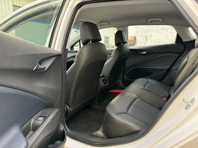 广州23年别克微蓝5