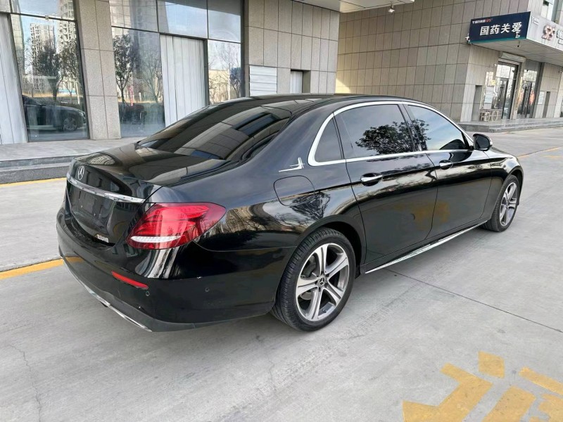 东营20年奔驰E8