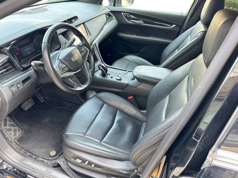 东营20年凯迪拉克XT57