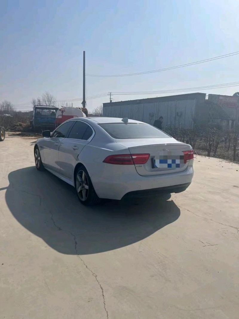 东营16年捷豹XE4