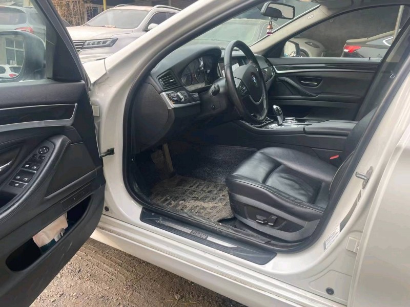 保定13年宝马5系7