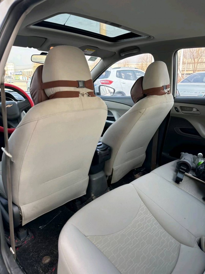 保定18年雪佛兰赛欧4