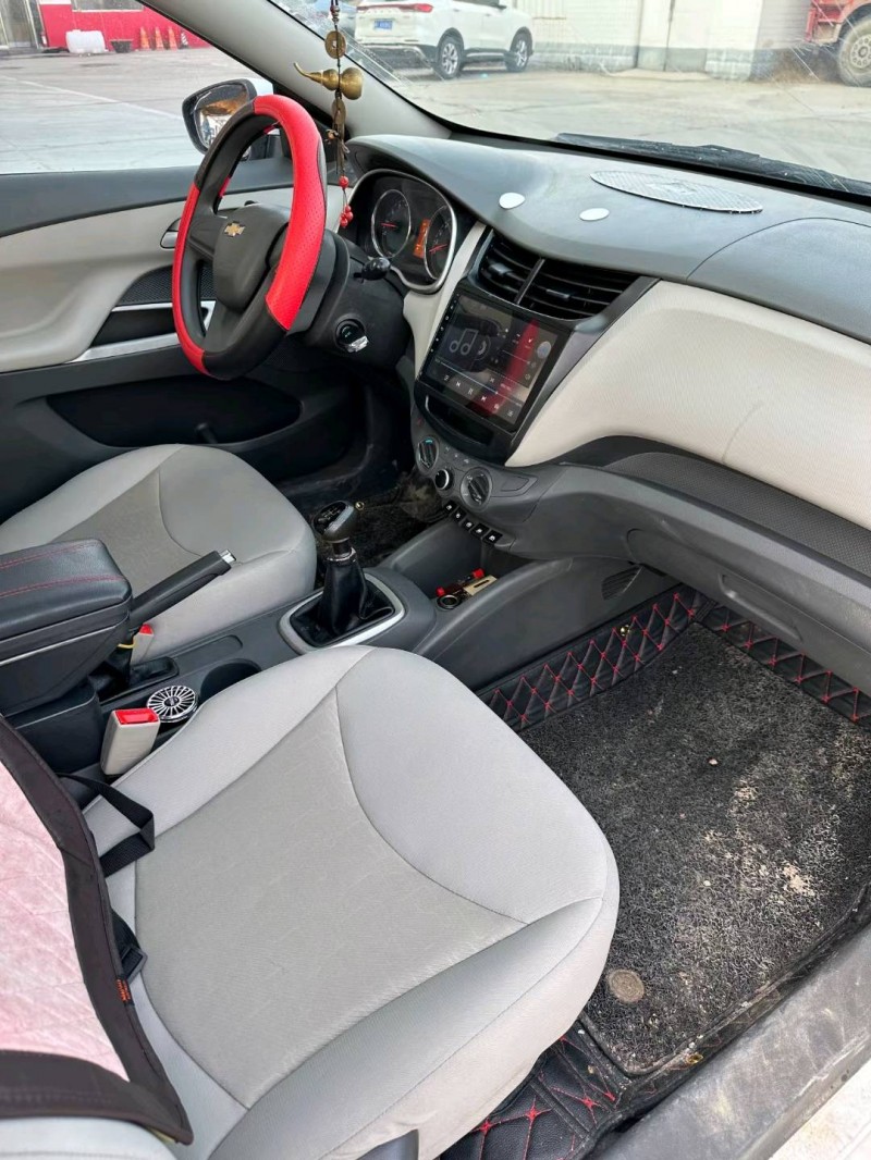 保定18年雪佛兰赛欧7