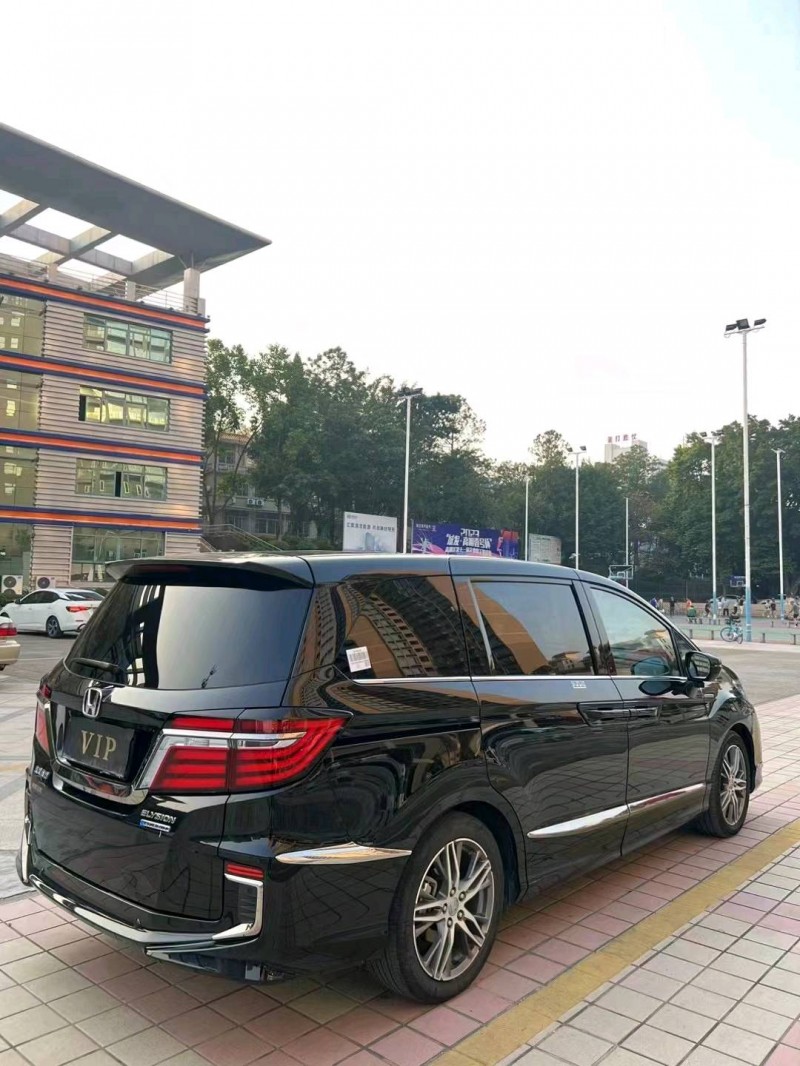 广州21年本田艾力绅9