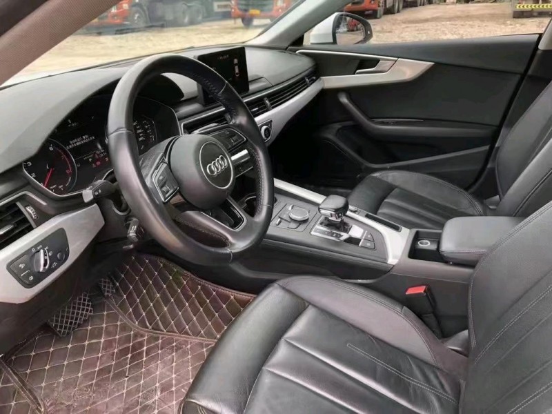 南宁18年奥迪A54