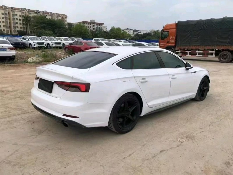 南宁18年奥迪A58