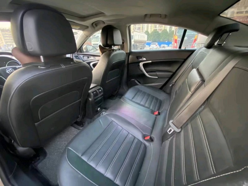 南宁14年别克君威6