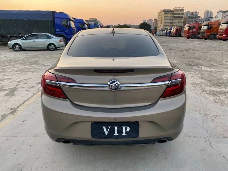 南宁14年别克君威9