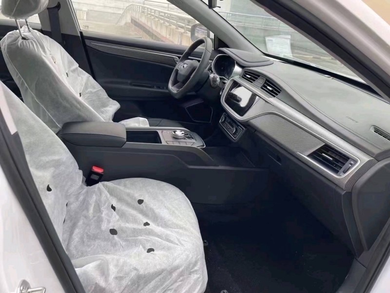 湖州23年吉利帝豪EV4