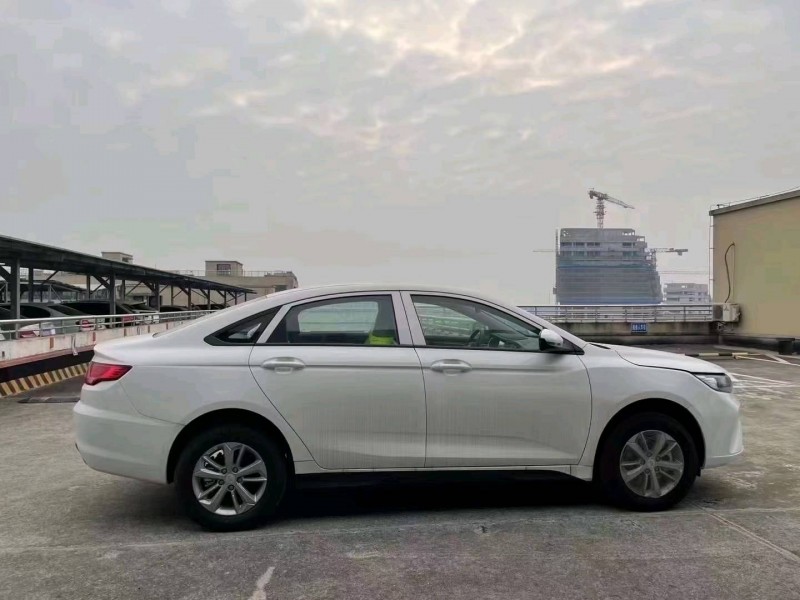 湖州23年吉利帝豪EV7