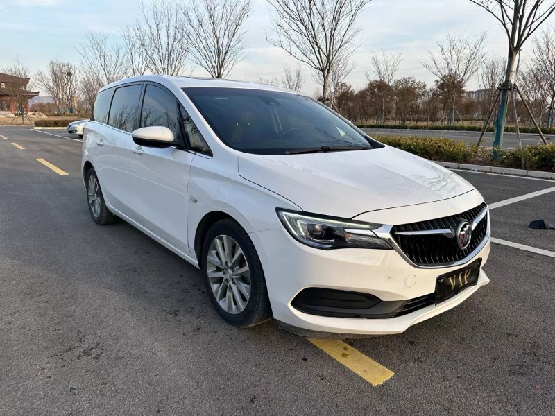 徐州20年别克GL63