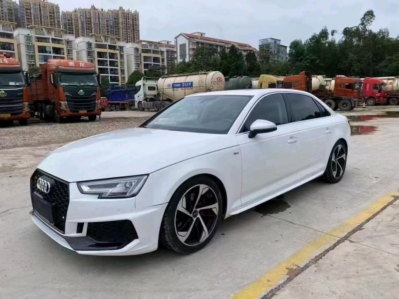 南寧19年奧迪A4L3
