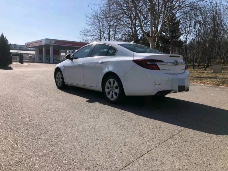 枣庄15年别克君威7