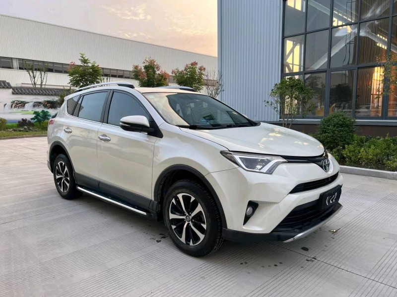 徐州18年丰田RAV4荣放3