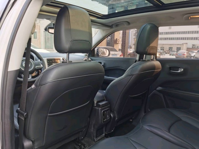 保定17年Jeep指南者6