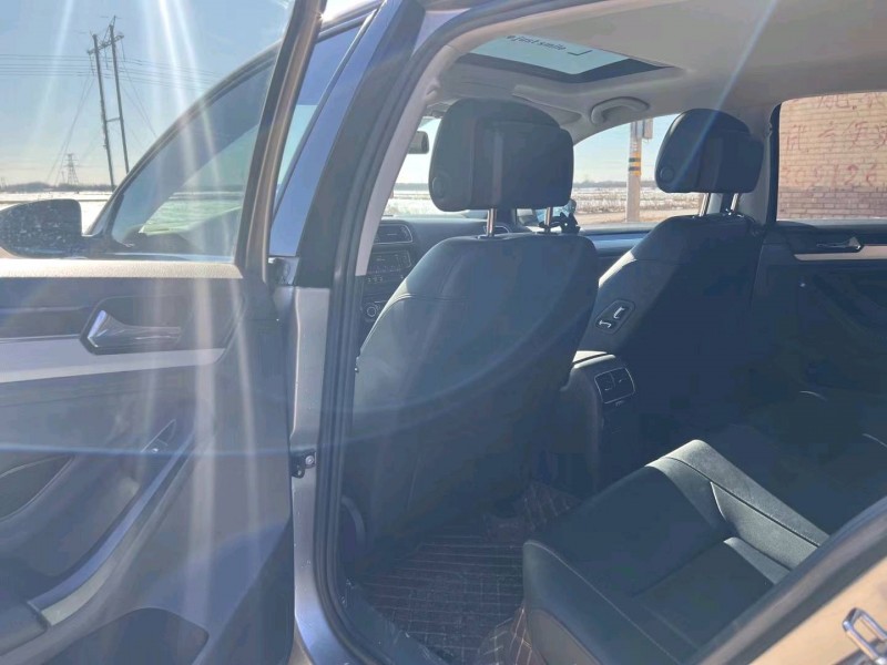 保定19年大众速腾5