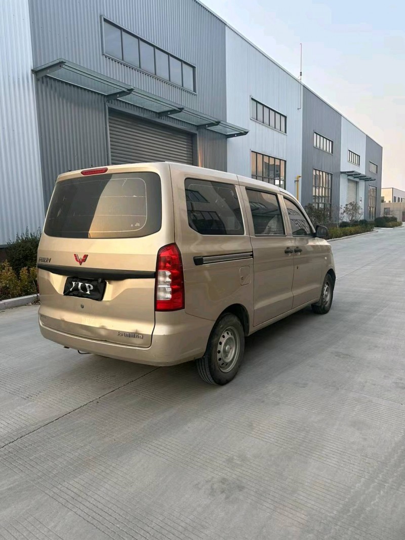 徐州21年五菱汽車宏光5