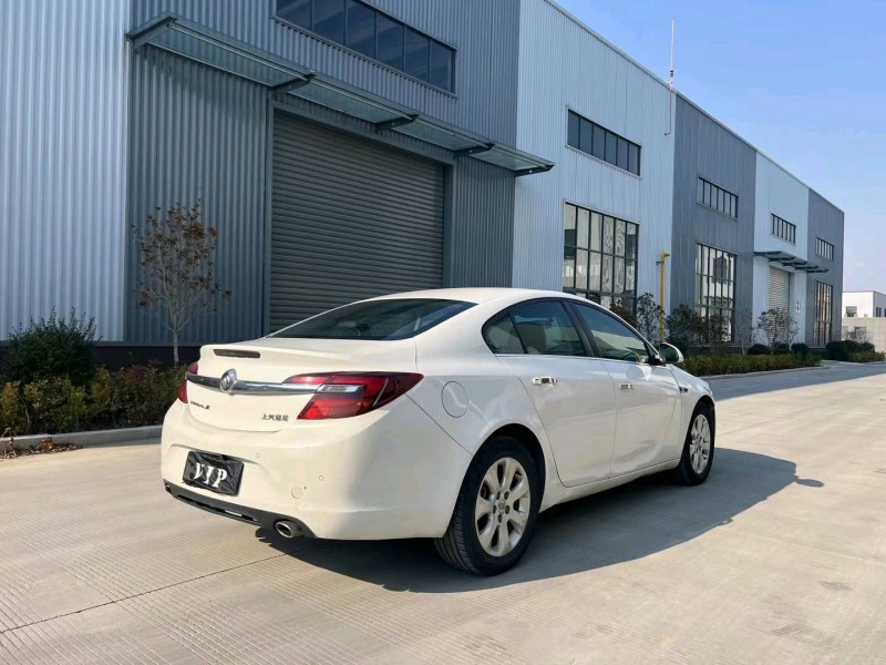 徐州17年别克君威6