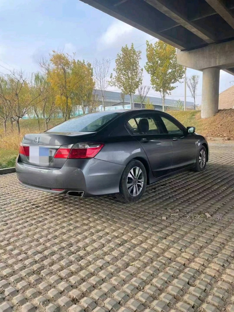 枣庄14年本田雅阁7