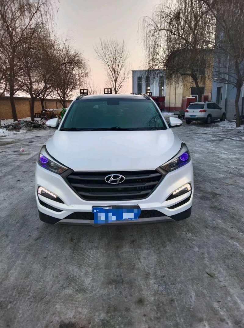 保定17年现代途胜1