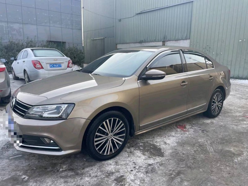 保定17年大众速腾2