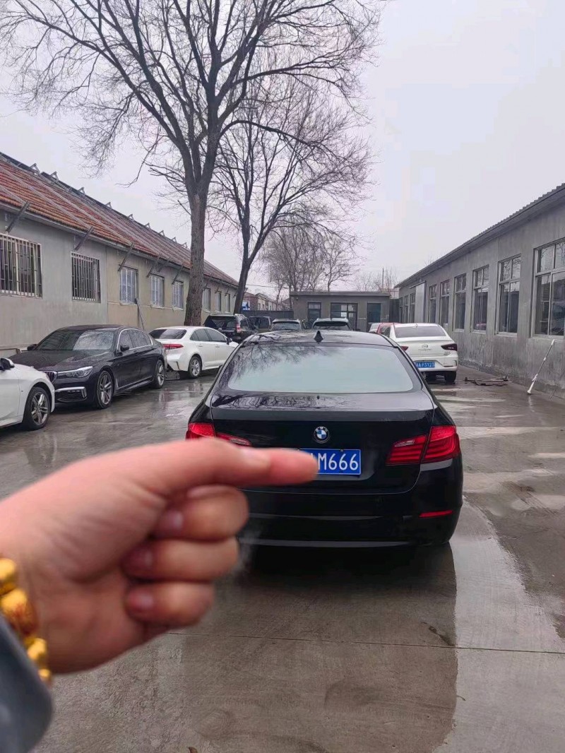 东营12年宝马5系7
