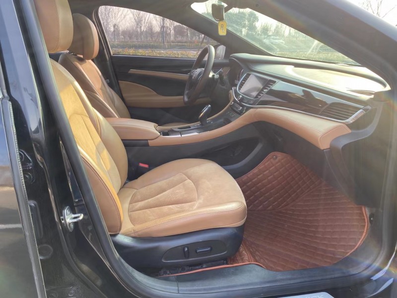 徐州17年别克君越7