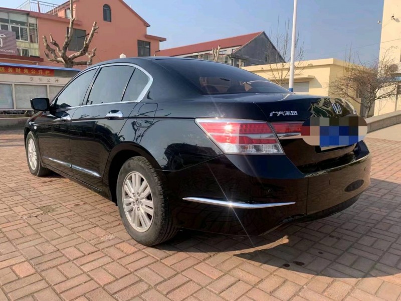 枣庄13年本田雅阁6