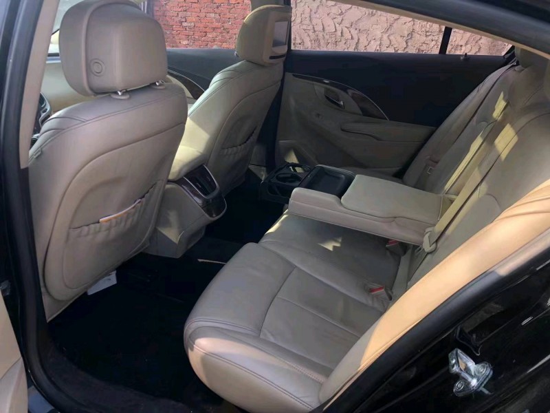 枣庄15年别克君越4