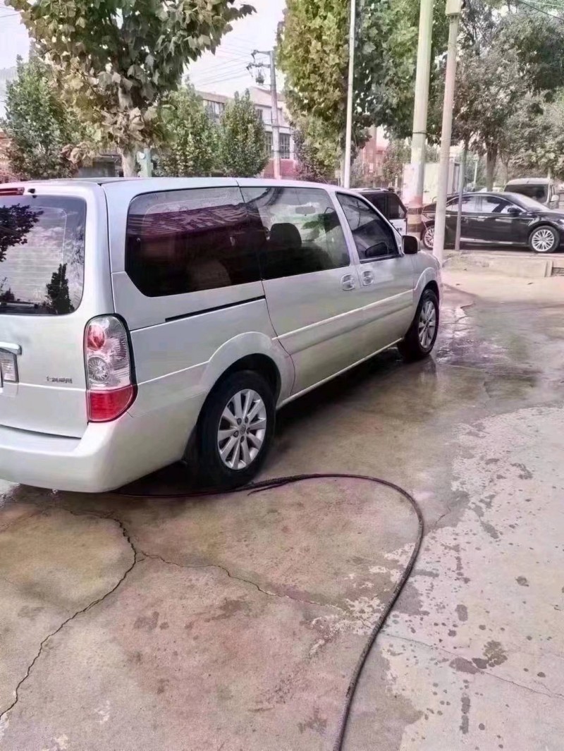 东营14年别克GL84