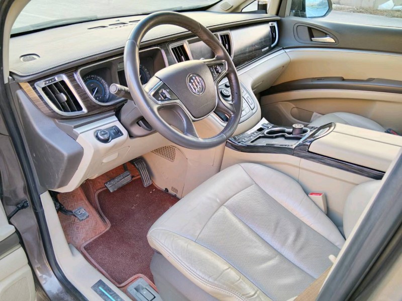 徐州12年别克GL84